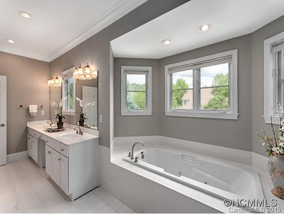 1061 Columbine Road - Photo 16