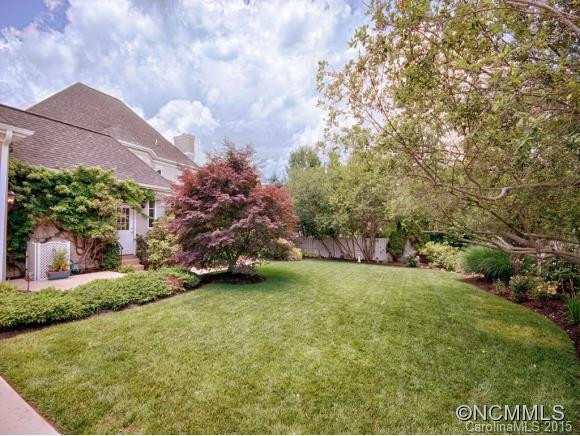 1061 Columbine Road - Photo 4