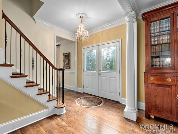 1061 Columbine Road - Photo 5