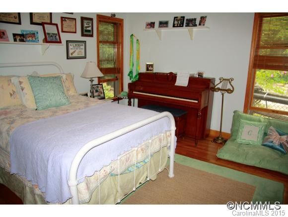 38 Windsong Drive - Photo 15
