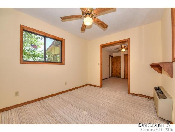 97 Edgewood Drive - Photo 15