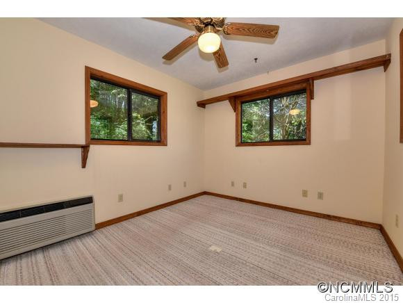 97 Edgewood Drive - Photo 16