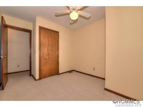 97 Edgewood Drive - Photo 20