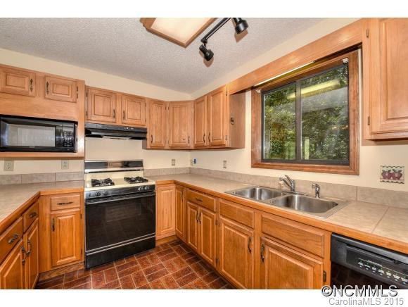 97 Edgewood Drive - Photo 8