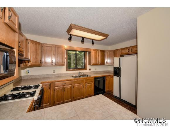 97 Edgewood Drive - Photo 9