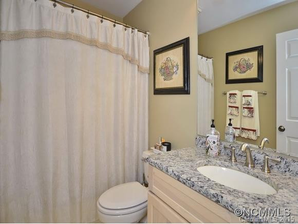 112 LAURA TRACE - Photo 16