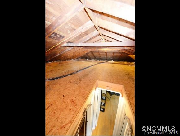 11 Pinewood Place - Photo 12