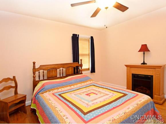 11 Pinewood Place - Photo 10