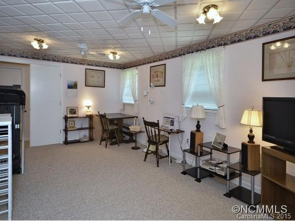 1 Carolewood Drive - Photo 12