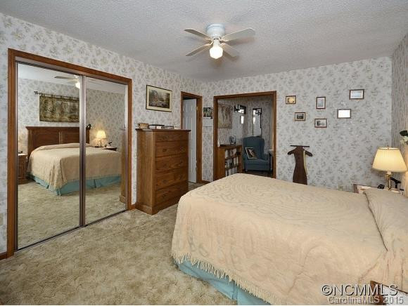 1 Carolewood Drive - Photo 8