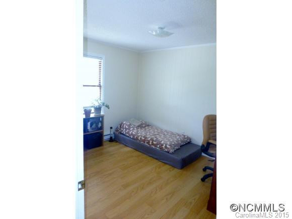 1179 Runway Drive - Photo 8