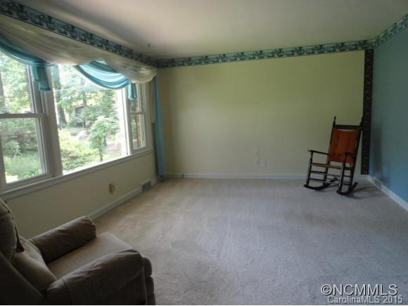 809 Maybank Drive - Photo 3