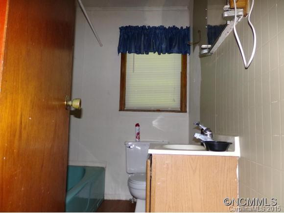 115 Lawson - Photo 7