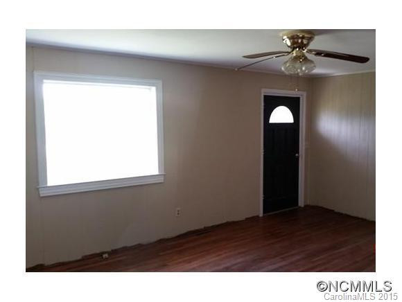 93 Laycock Road - Photo 2