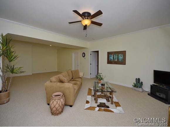 213 OVERLOOK POINT ROAD - Photo 15