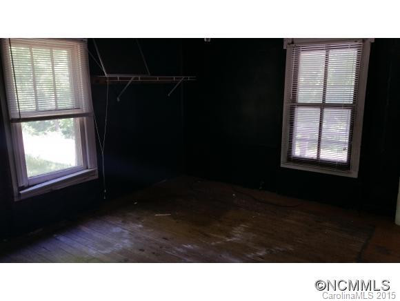 47 Holtzclaw Street - Photo 11