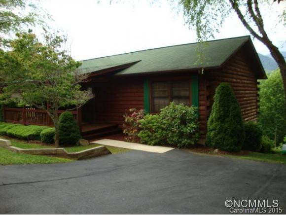 66 Elm Drive - Photo 2