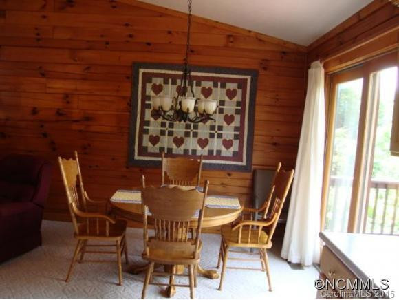 66 Elm Drive - Photo 5