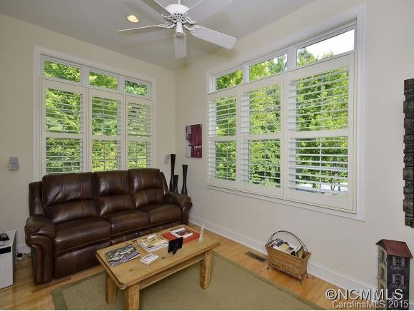 18 Halftimber Lane - Photo 4