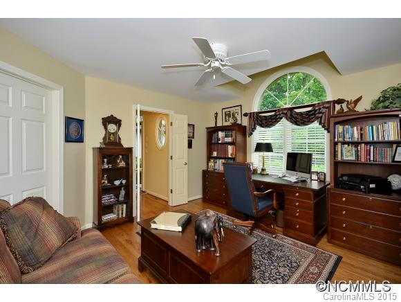2504 Carriage Falls Court - Photo 17