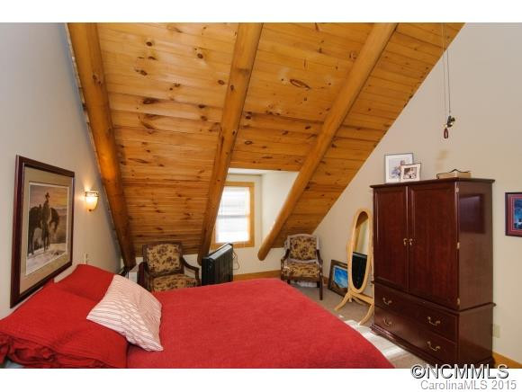 102 Carriage Dr - Photo 17
