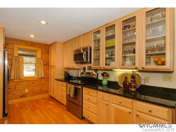 102 Carriage Dr - Photo 10