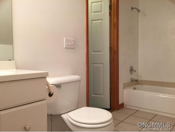 381 Hookers Gap Road - Photo 17