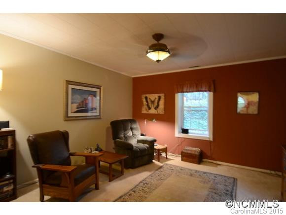 1450 Airport Road - Photo 11