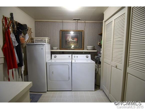 1450 Airport Road - Photo 16
