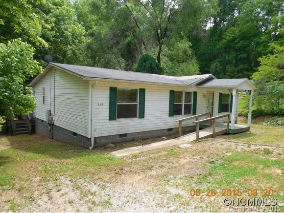 135 S Mills River