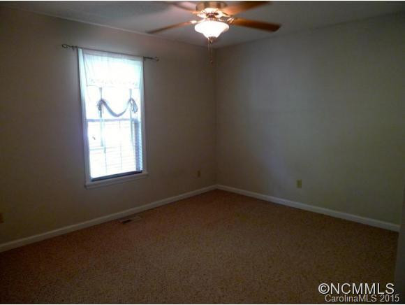 2631 Laurel Point Dr - Photo 7