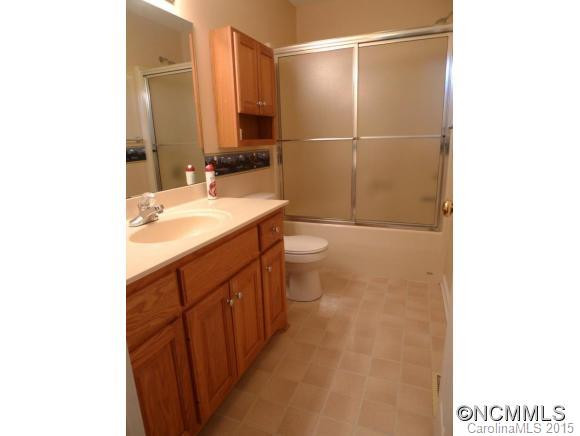 2631 Laurel Point Dr - Photo 8