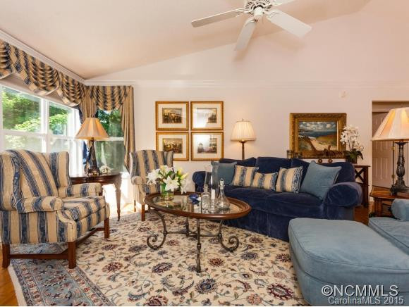 24 Tall Pines Rd - Photo 5