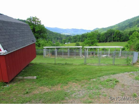 44 Buster Branch Road - Photo 14