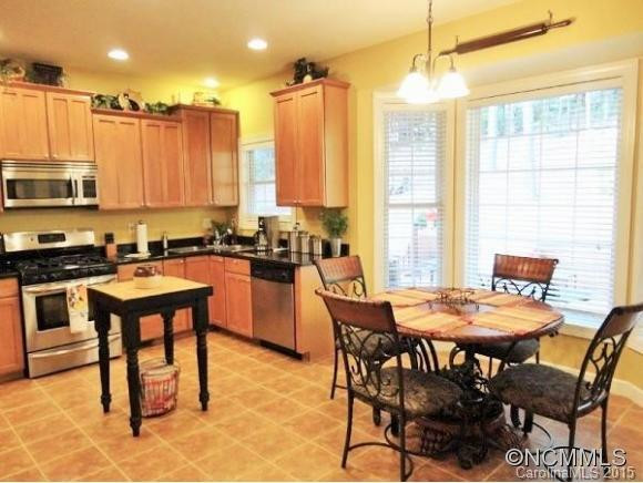 185 Patriots Drive - Photo 5