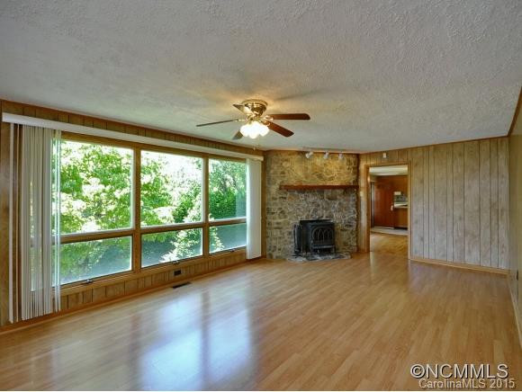 27 CIRCLE DRIVE - Photo 3