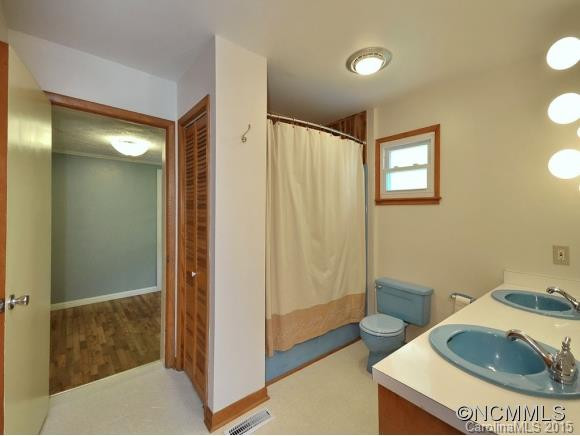 27 CIRCLE DRIVE - Photo 5