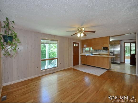 27 CIRCLE DRIVE - Photo 10