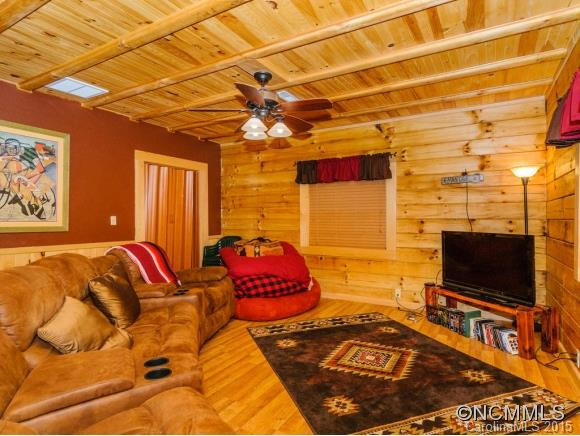 161 North Poplar - Photo 22