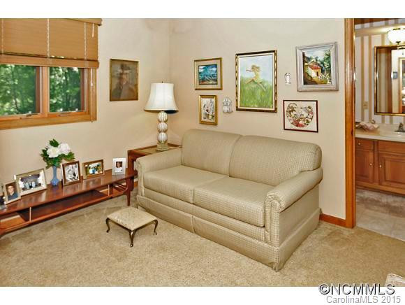 37 Mountain Crest Drive - Photo 12