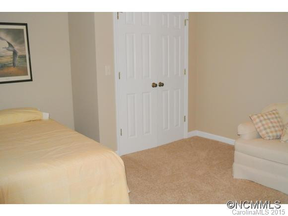 16 Unoga Court - Photo 12