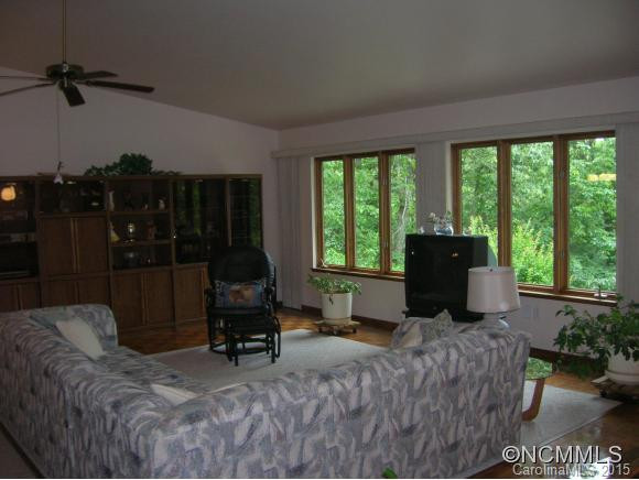 374 Hidden Hills Drive - Photo 2