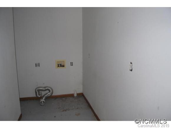 122 Crest Rd - Photo 14