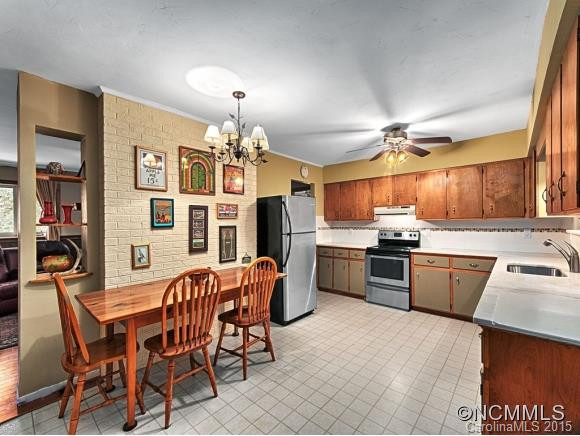 347 KNOB HILL ESTATES ROAD - Photo 4