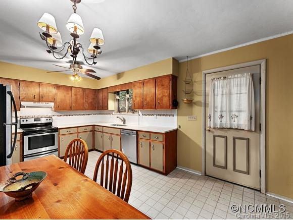 347 KNOB HILL ESTATES ROAD - Photo 5