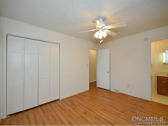 18 JOHNSON DRIVE - Photo 13