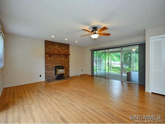 18 JOHNSON DRIVE - Photo 16