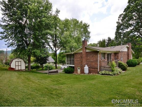 18 JOHNSON DRIVE - Photo 4