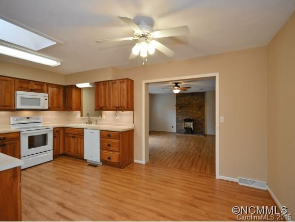 18 JOHNSON DRIVE - Photo 6