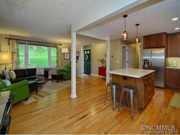 17 LAUREL PARK DRIVE - Photo 7